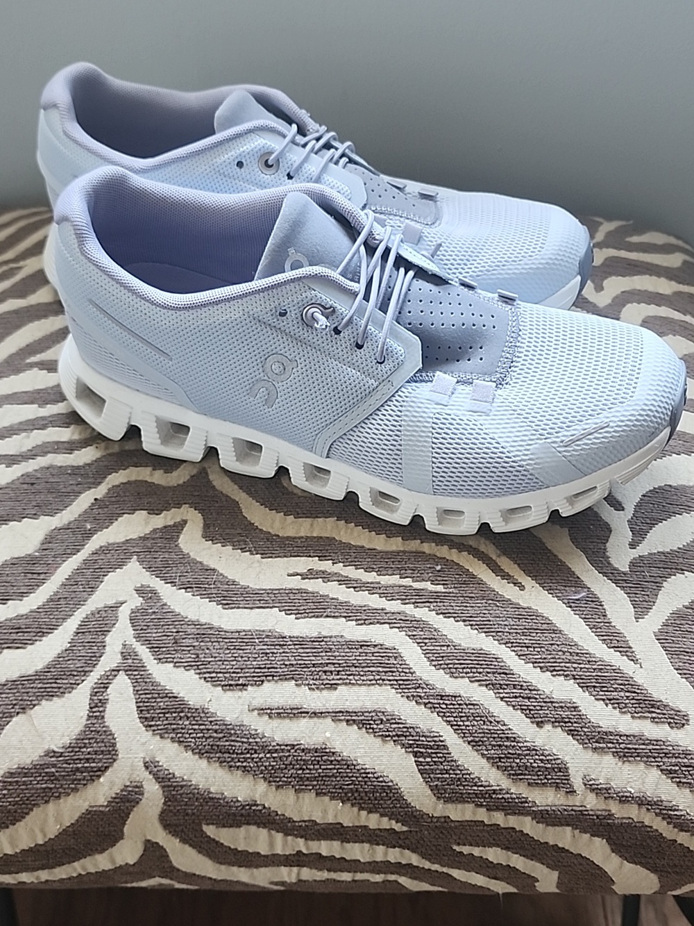 Ladies On Cloud 5 Size 8 - Picture 7 of 8